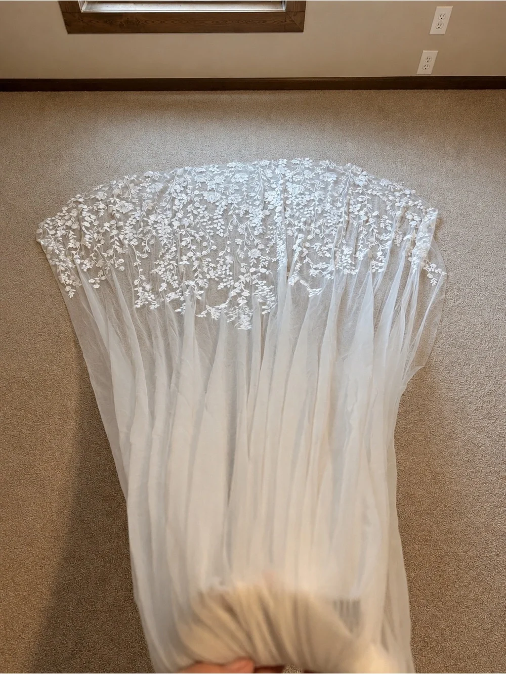 Ivory Bridal Veil with Wild Flower Floral Lace Edge